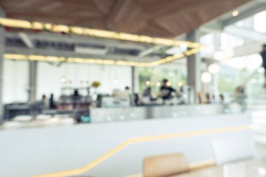 Kahve dükkanının soyut arka planı, kimsenin olmadığı sığ bir odak derinliği