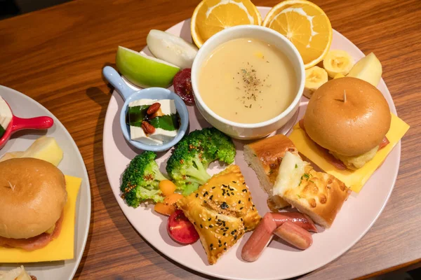 Morning Breakfast Fruit Hot Soup Small Burger Dish — Stock Photo, Image