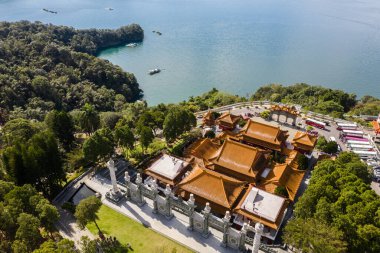 Nantou, Tayvan - 9 Aralık 2019: Nantou, Tayvan 'daki Wenwu Tapınağı' nın ünlü simgesi