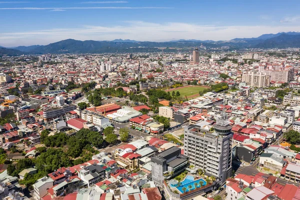 台湾南投 2019年10月30日 台湾南投市普利镇蓝天下的空中景观 — 图库照片