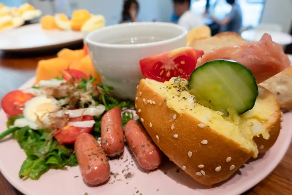 Breakfast Sandwich Fruit Plate Home — Stock Photo, Image