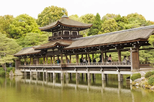 Zentuin van de heian-jingu shrine — Stockfoto
