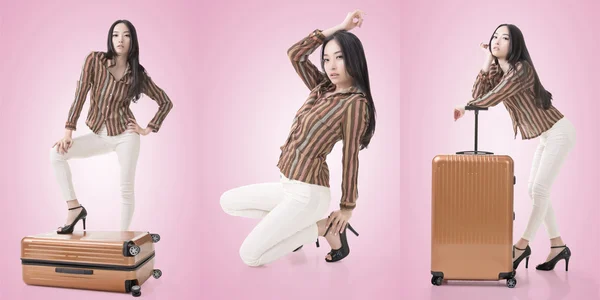 Travel concept with Asian beauty — Stock Photo, Image