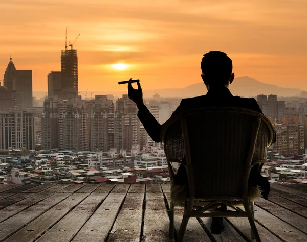 Hombre de negocios exitoso — Foto de Stock