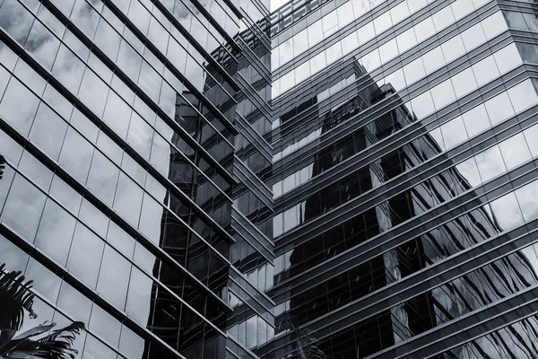 Escritório janelas de vidro fundo — Fotografia de Stock