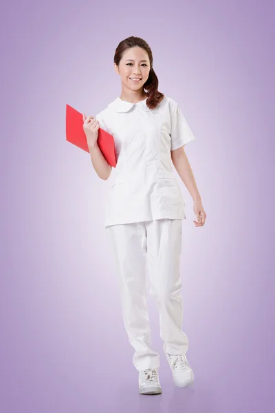 Atraente asiático enfermeira — Fotografia de Stock