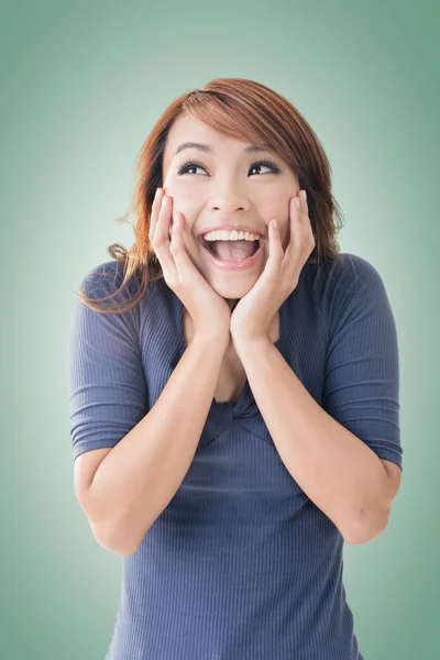 Asyalı kız mutlu yüz — Stok fotoğraf