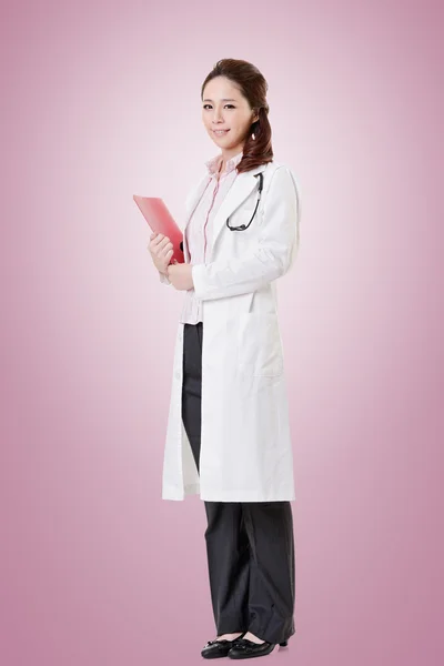 Friendly Asian doctor — Stock Photo, Image