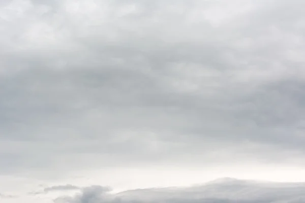Тяжелое облако — стоковое фото