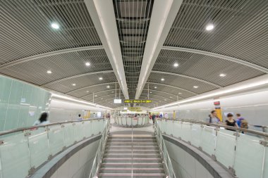 Yeni açık Songshan Mrt istasyonu