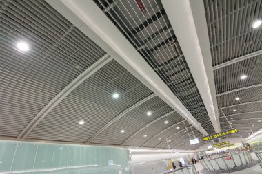 Yeni açık Songshan Mrt istasyonu