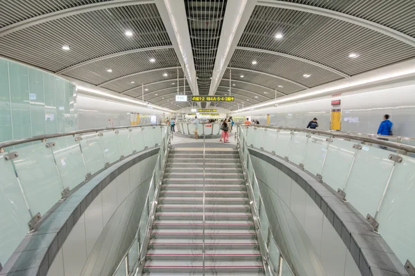 Nova estação aberta Songshan MRT — Fotografia de Stock