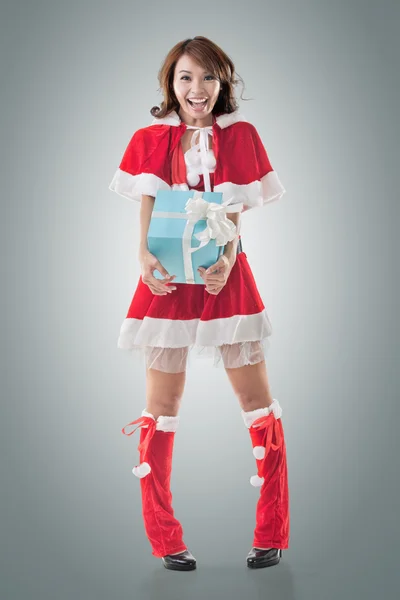 Christmas girl hold gift box — Stock Photo, Image