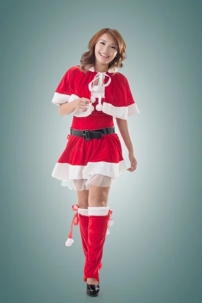 Aziatische Kerstmis meisje lopen — Stockfoto