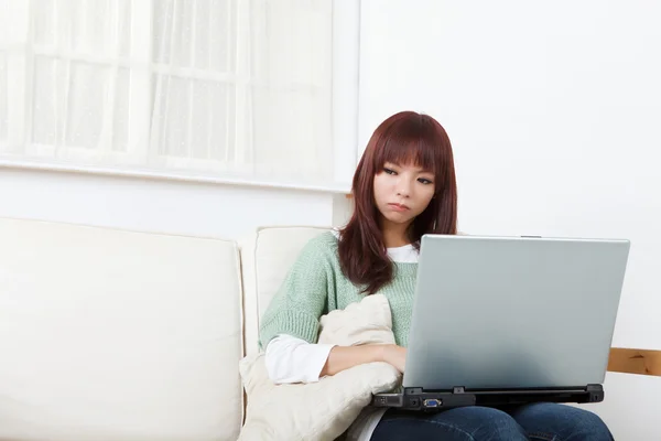 Young asian woman — Stock Photo, Image