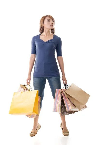 Selbstbewusste Shopping-Frau — Stockfoto