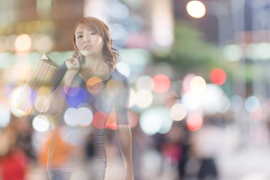 Alışveriş Kadını