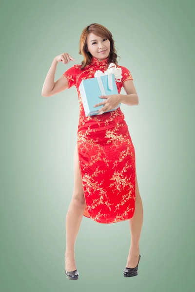 Chinese woman at new year — Stock Photo, Image