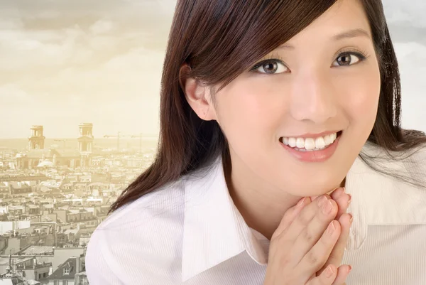 Beautiful Asian business woman — Stock Photo, Image