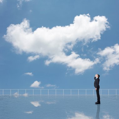 İnsan bakar ve keşfetmek