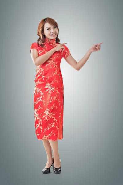 Chinese woman introducing — Stock Photo, Image