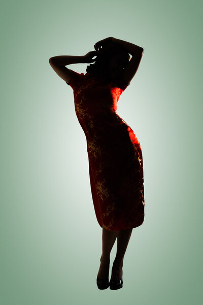 Silhouette of Chinese woman 