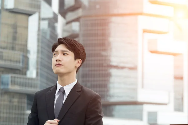 Asiatico business uomo pensiero — Foto Stock