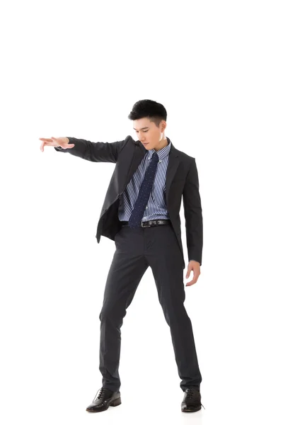 Segurando pose de homem de negócios asiático — Fotografia de Stock