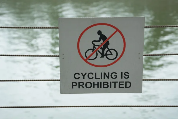 Poster prohibiting movement on the bike — Zdjęcie stockowe