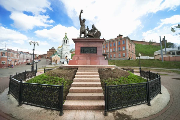 Monumento a Minin y Pozharsky de Nizhny Novgorod. Rusia —  Fotos de Stock