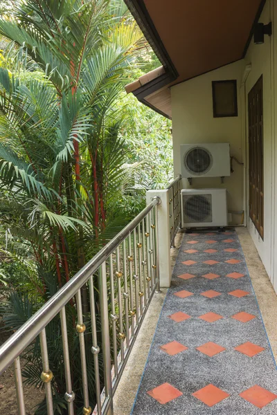 Balcony of house facing jungle — Stock Photo, Image