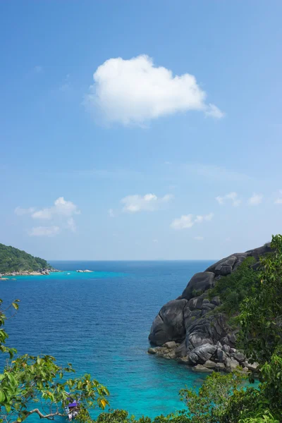 Baía bonita e acolhedora do mar de Andamão — Fotografia de Stock