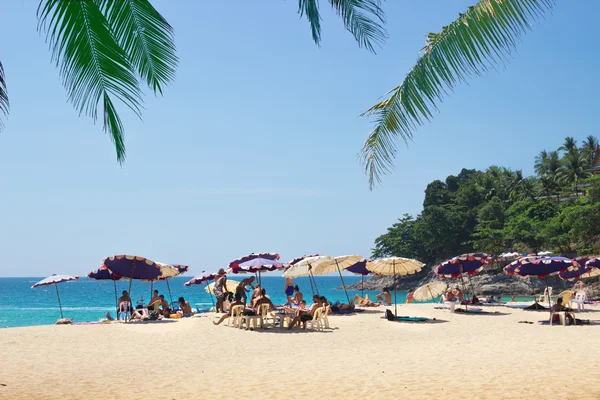 Entspannen Sie sich an den Stränden von Phuket. Thailand — Stockfoto