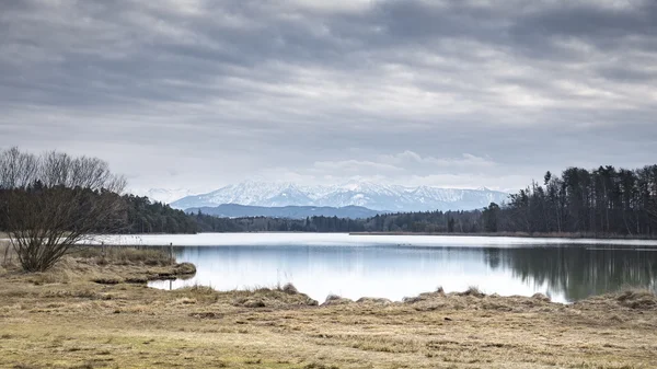 イッフェルドルフ Osterseen 湖 — ストック写真