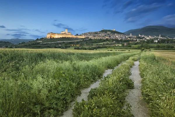 Assisi városképe Olaszországban — Stock Fotó