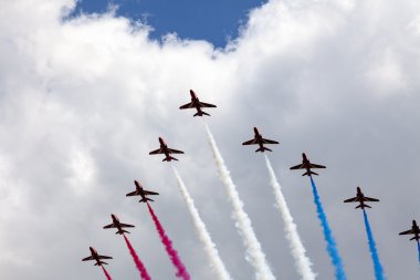 Londra'da hava gösterisi