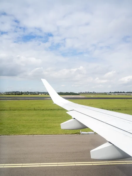 View through airplane window — Stock Photo, Image