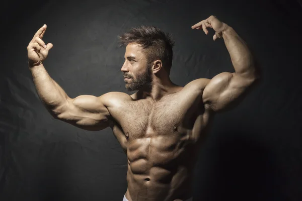 Bearded muscular man — Stock Photo, Image