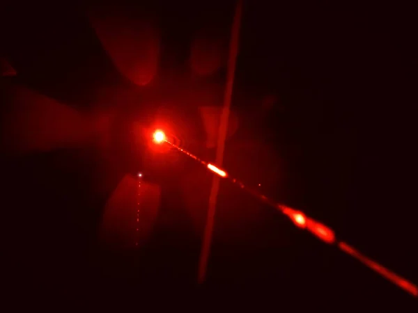 Uma Imagem Feixe Laser Vermelho — Fotografia de Stock
