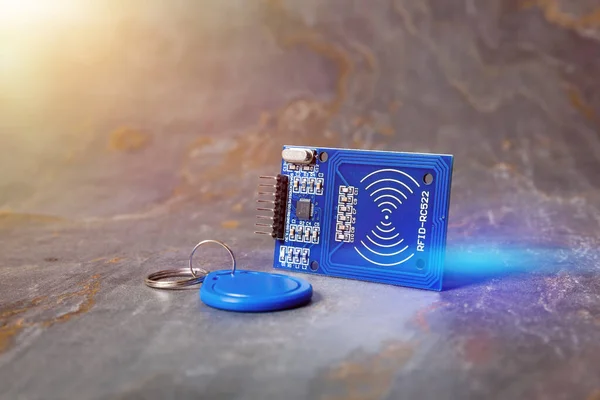 Ein Bild Eines Rfid Chip Sensors Mit Schlüsselanhänger — Stockfoto