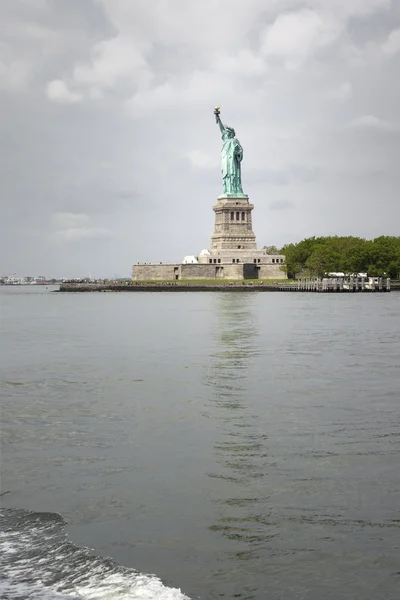 Estatua de la libertad en Nueva York — Foto de Stock