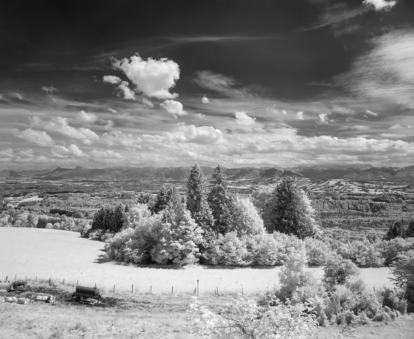 Infračervené fotografie krajiny — Stock fotografie