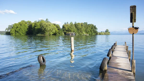 Isla Rosa del Rey Luis II —  Fotos de Stock