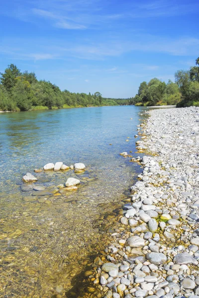 Pintoresca vista del río Isar — Foto de Stock