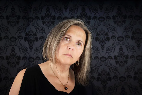 Portrait of pensive woman — Stock Photo, Image