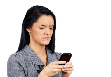 telefon ile mutsuz kadın