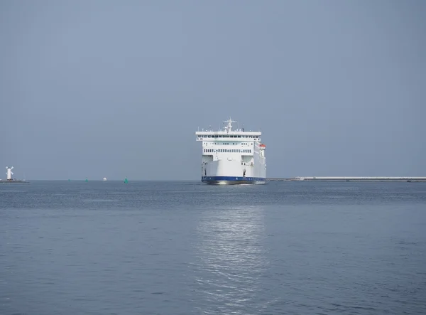 White big ferryboat — Stock Photo, Image