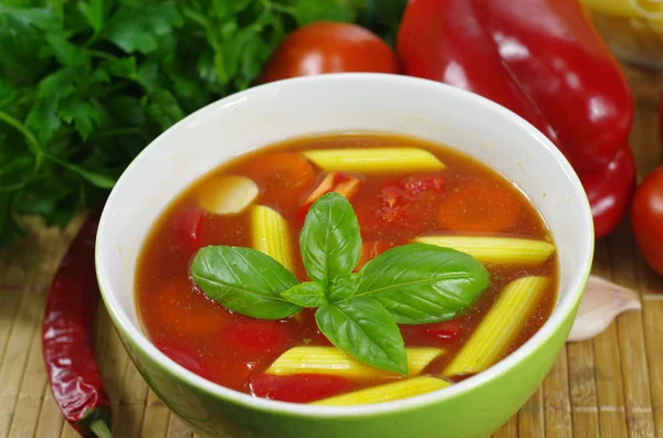 Appetitliche Gulasch-Suppe — Stockfoto