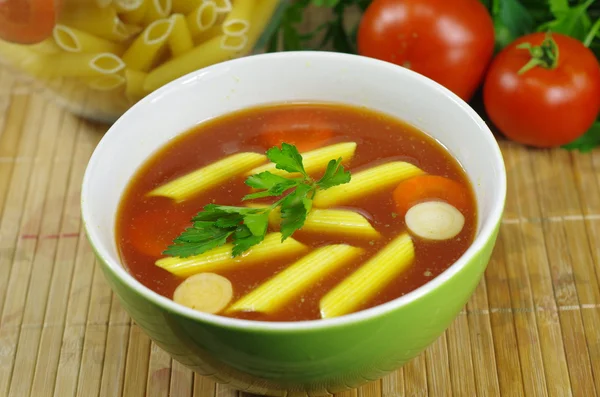 Sopa de tomate apetitoso — Foto de Stock