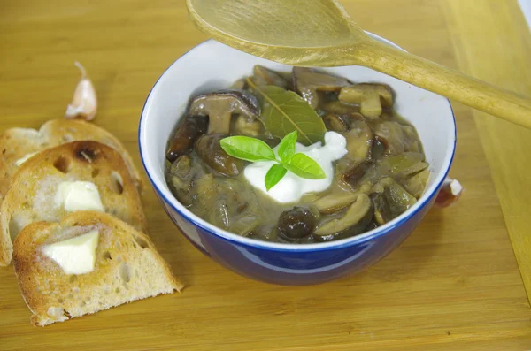 Sopa de crema con boletus — Foto de Stock